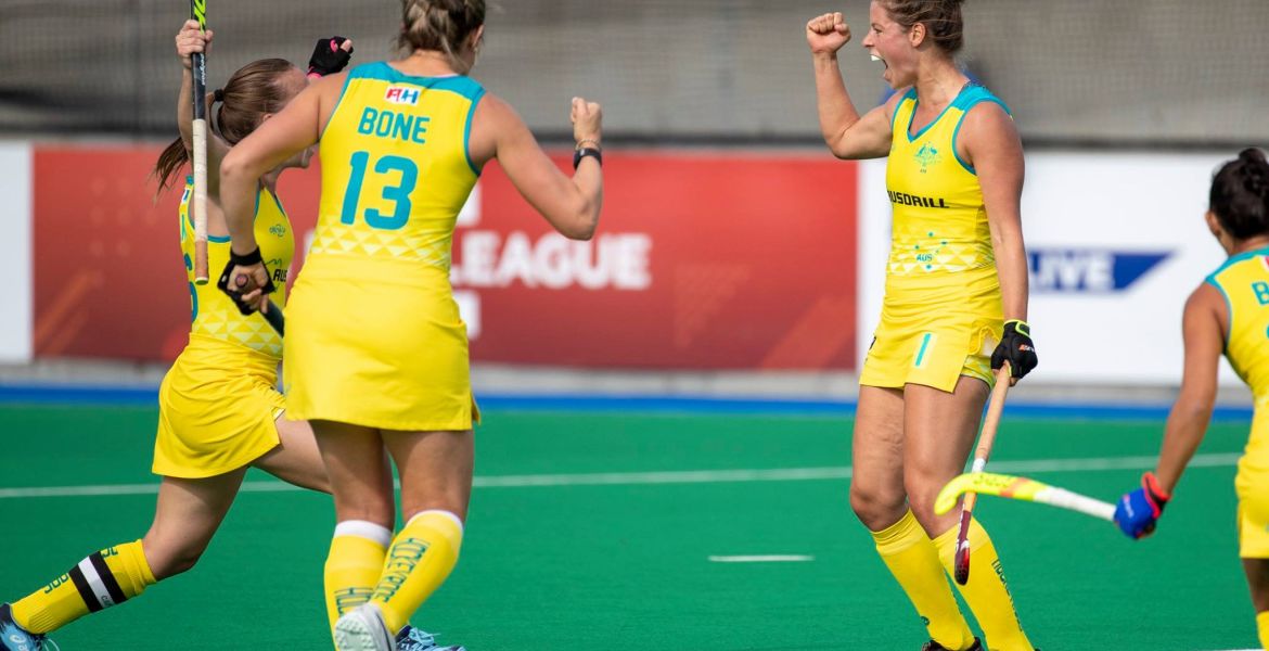 Hockeyroos win in a nail biter hero image