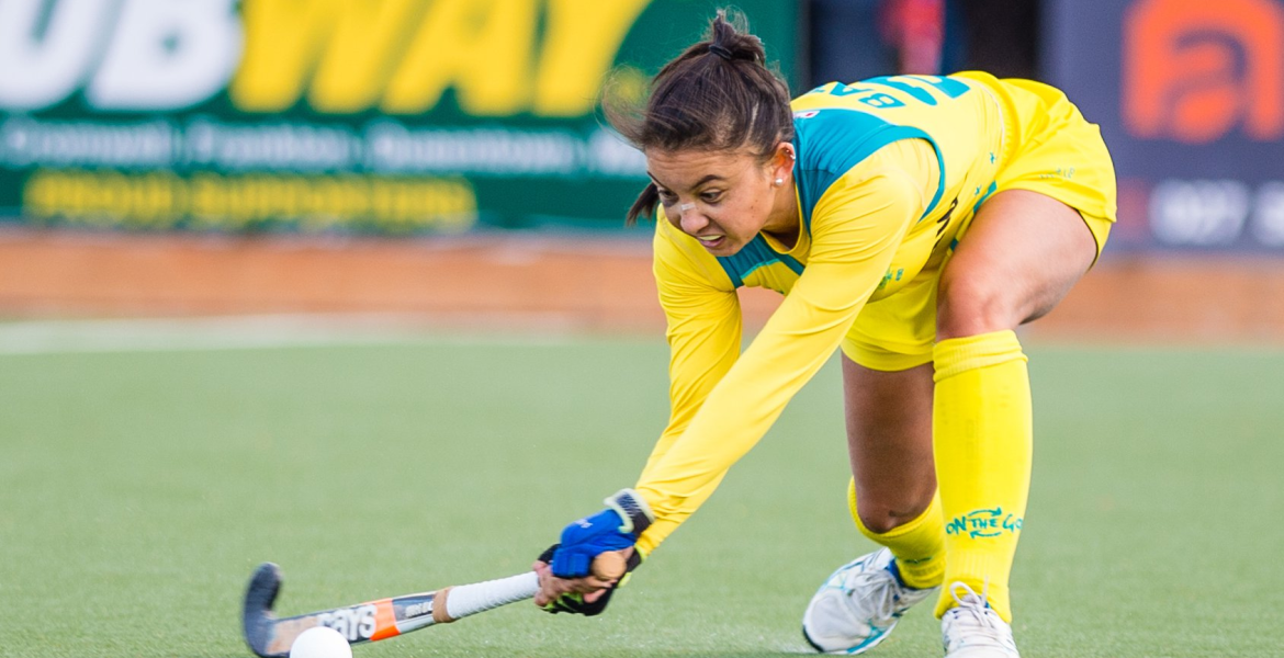 Hockeyroos get revenge against Black Sticks hero image