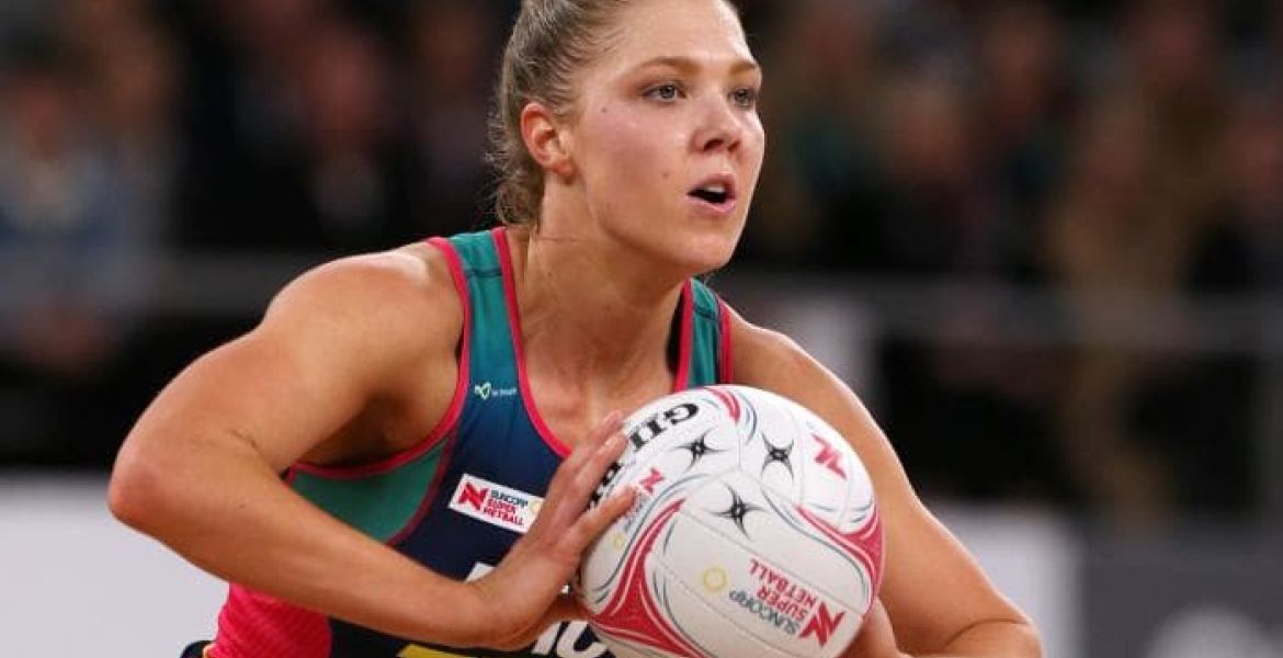 Vixens claim fifth win in a row hero image