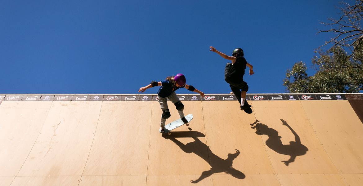 VIS skateboarding siblings competing at World Tour hero image