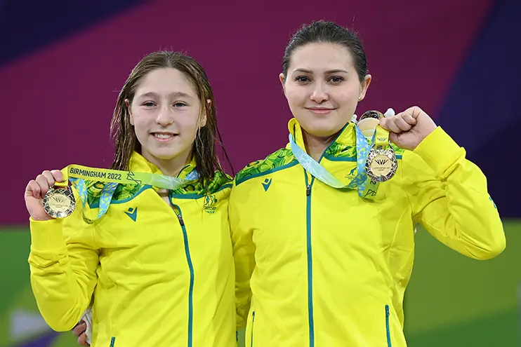 Youngest Aussie athlete wins diving gold
